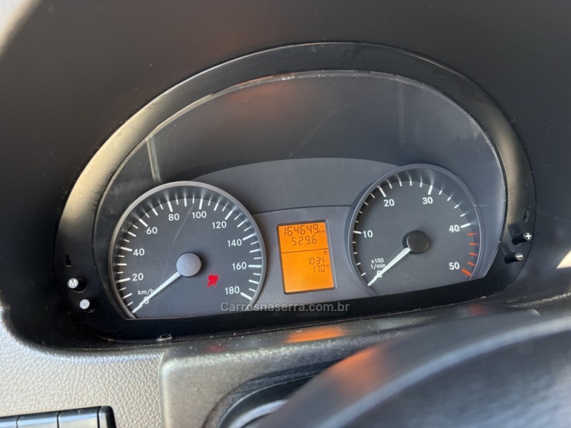 SPRINTER 2.2 FURGÃO STREET 415 CDI TETO BAIXO DIESEL 3P MANUAL - 2019 - FARROUPILHA