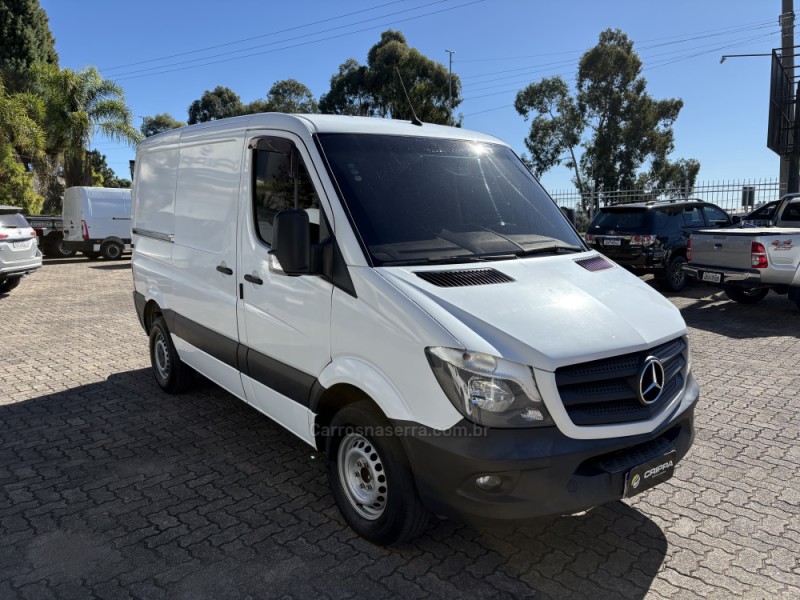 sprinter 2.2 furgao street 415 cdi teto baixo diesel 3p manual 2019 farroupilha