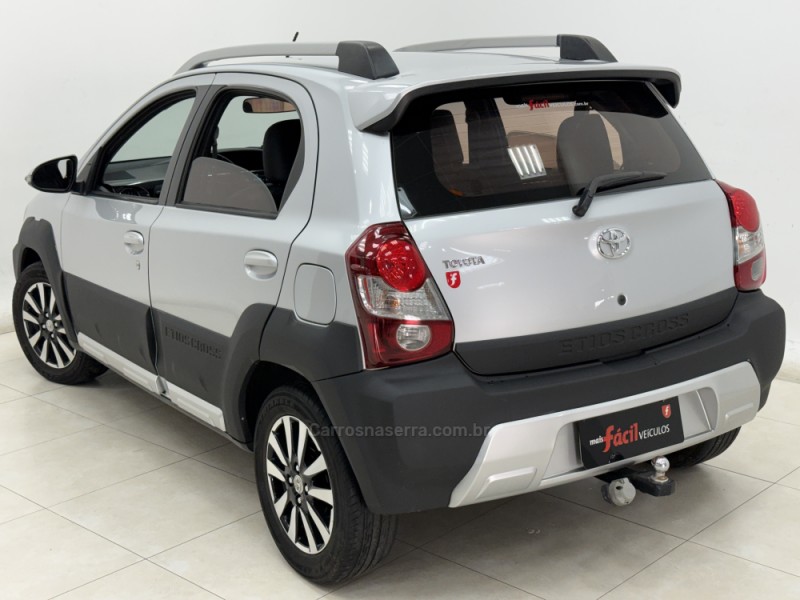 ETIOS CROSS 1.5 16V FLEX 4P AUTOMÁTICO - 2018 - SANTA CRUZ DO SUL