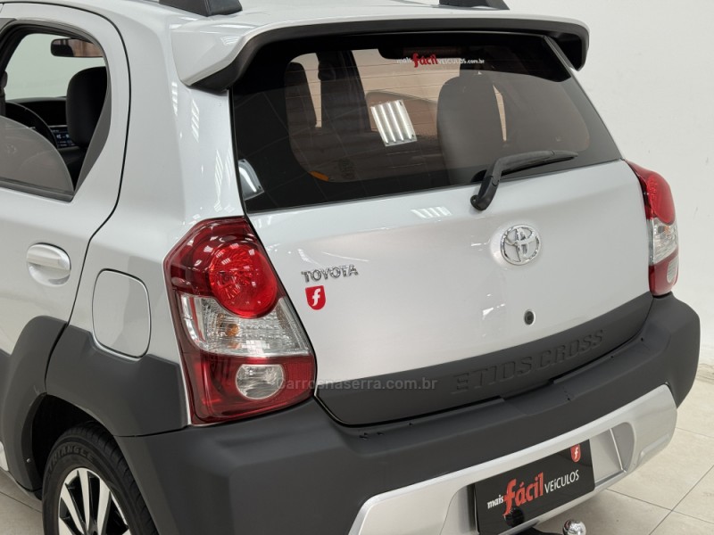ETIOS CROSS 1.5 16V FLEX 4P AUTOMÁTICO - 2018 - SANTA CRUZ DO SUL