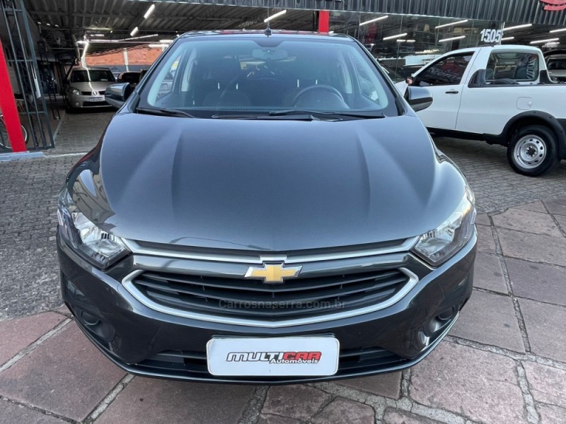ONIX 1.0 LT 12V FLEX 4P MANUAL - 2017 - CAMPO BOM