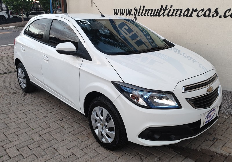 ONIX 1.4 MPFI LT 8V FLEX 4P MANUAL - 2013 - CAXIAS DO SUL