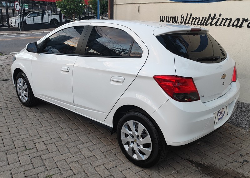 ONIX 1.4 MPFI LT 8V FLEX 4P MANUAL - 2013 - CAXIAS DO SUL