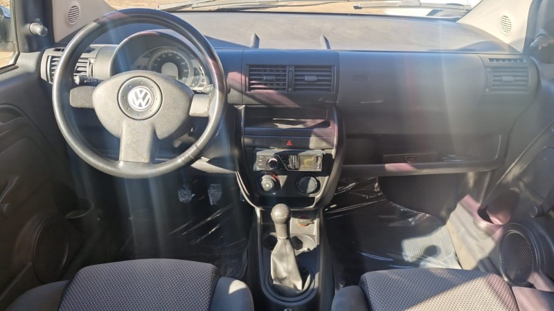 FOX 1.0 MI 8V FLEX 4P MANUAL - 2005 - VACARIA