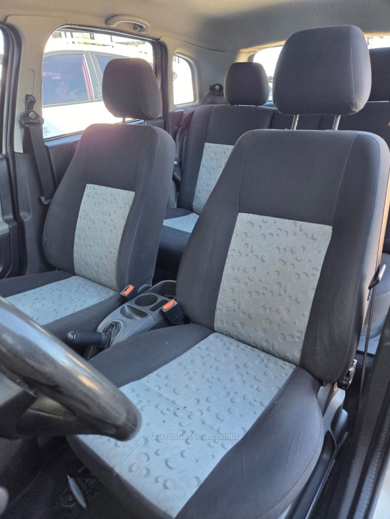 FIESTA 1.0 MPI 8V GASOLINA 4P MANUAL - 2008 - CAXIAS DO SUL