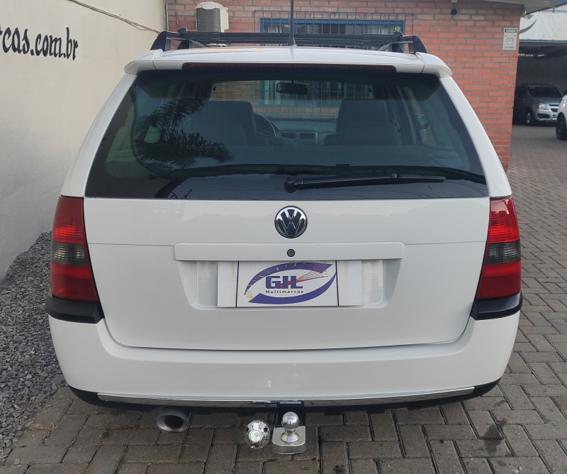PARATI 2.0 MI CROSSOVER 8V GASOLINA 4P MANUAL G.III - 2005 - CAXIAS DO SUL
