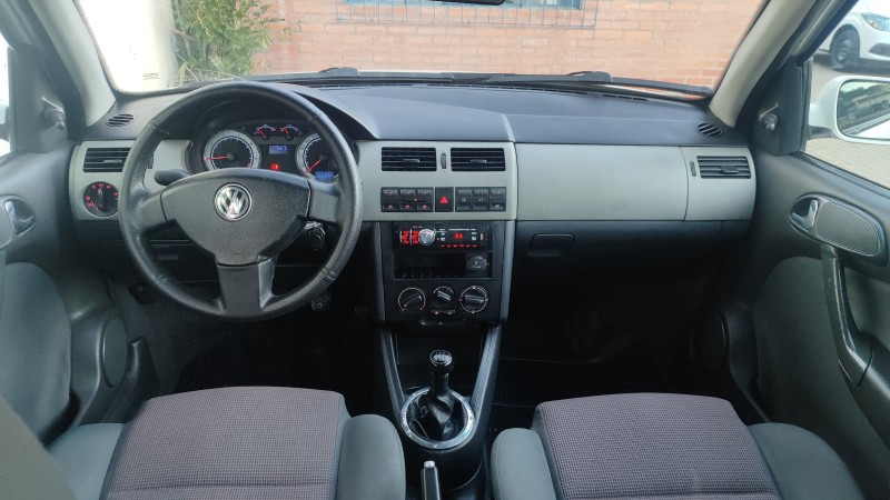 PARATI 2.0 MI CROSSOVER 8V GASOLINA 4P MANUAL G.III - 2005 - CAXIAS DO SUL