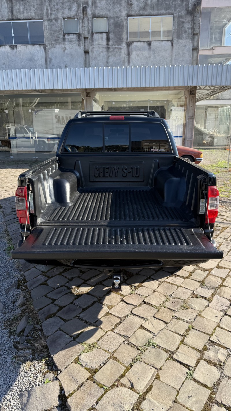 S10 2.8 EXECUTIVE 4X4 CD 12V TURBO ELECTRONIC INTERCOOLER DIESEL 4P MANUAL - 2011 - SãO MARCOS