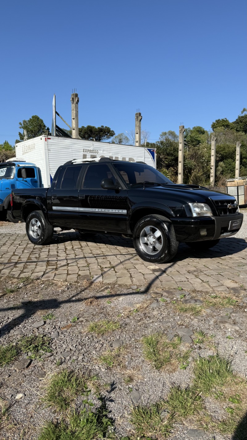 S10 2.8 EXECUTIVE 4X4 CD 12V TURBO ELECTRONIC INTERCOOLER DIESEL 4P MANUAL - 2011 - SãO MARCOS
