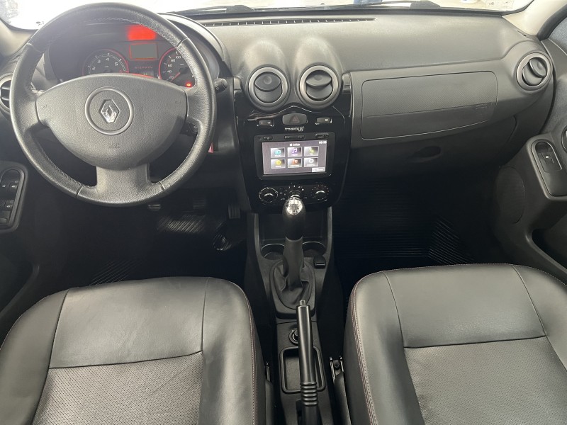 SANDERO 1.6 STEPWAY 8V FLEX 4P MANUAL - 2013 - CAXIAS DO SUL