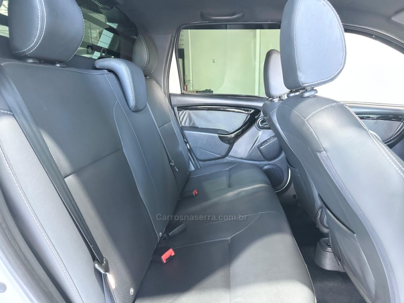 DUSTER OROCH 2.0 16V FLEX DYNAMIQUE 4P AUTOMÁTICO - 2019 - NOVO HAMBURGO