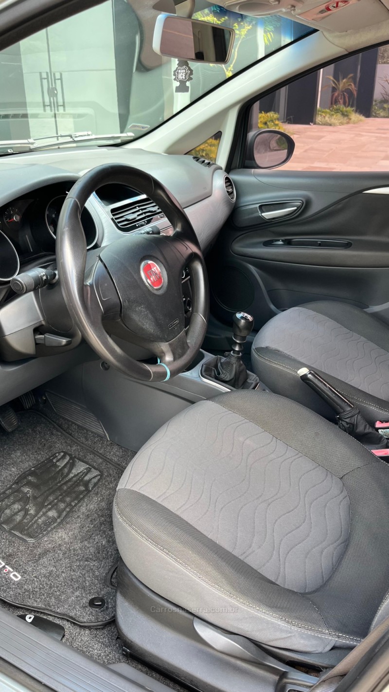 PUNTO 1.6 ESSENCE 16V FLEX 4P MANUAL - 2013 - BENTO GONçALVES