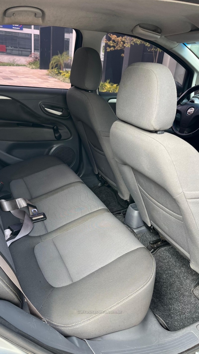 PUNTO 1.6 ESSENCE 16V FLEX 4P MANUAL - 2013 - BENTO GONçALVES