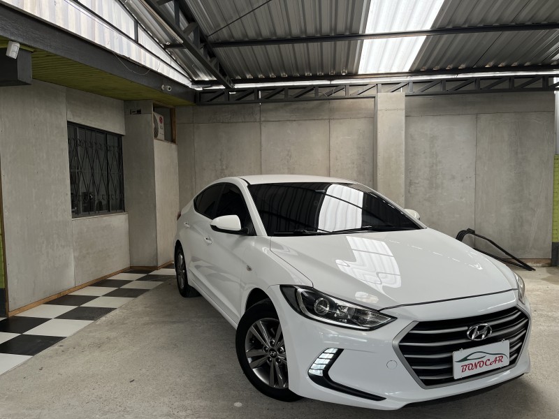 ELANTRA 2.0 16V FLEX 4P AUTOMÁTICO - 2017 - CAXIAS DO SUL