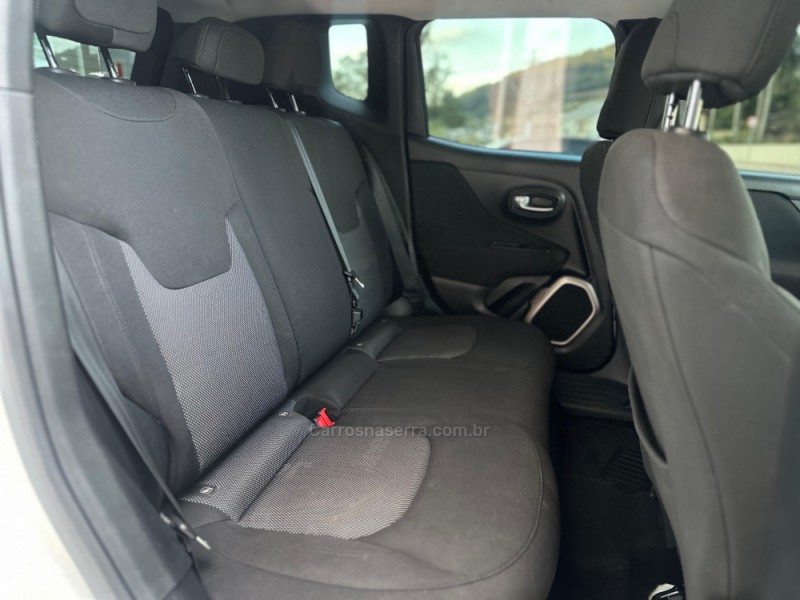 RENEGADE 1.8 16V FLEX LONGITUDE 4P AUTOMÁTICO - 2017 - TUPANDI