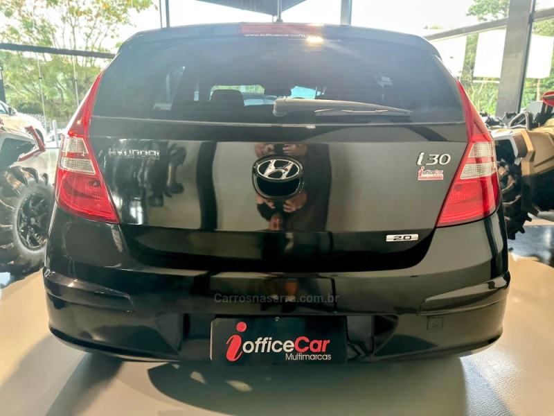 I30 2.0 MPI 16V GASOLINA 4P AUTOMÁTICO - 2010 - TRêS COROAS