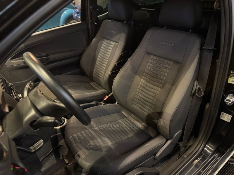 SAVEIRO 1.6 CROSS CE 8V FLEX 2P MANUAL - 2014 - FARROUPILHA