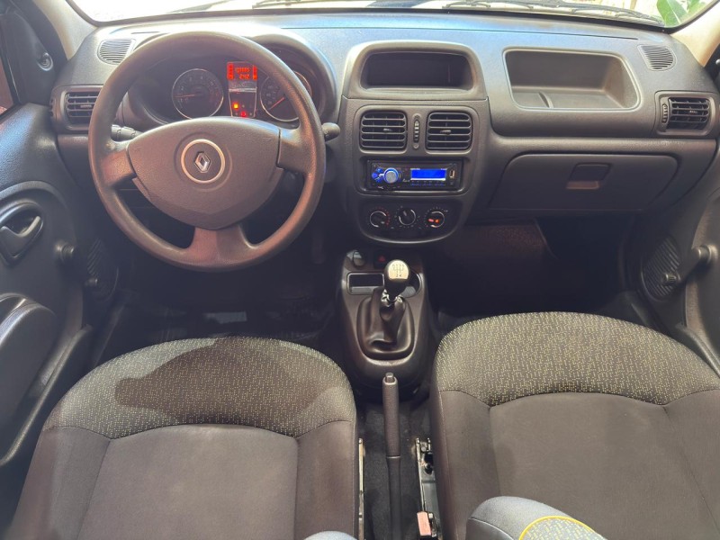 CLIO 1.0 EXPRESSION 16V FLEX 4P MANUAL - 2014 - FARROUPILHA