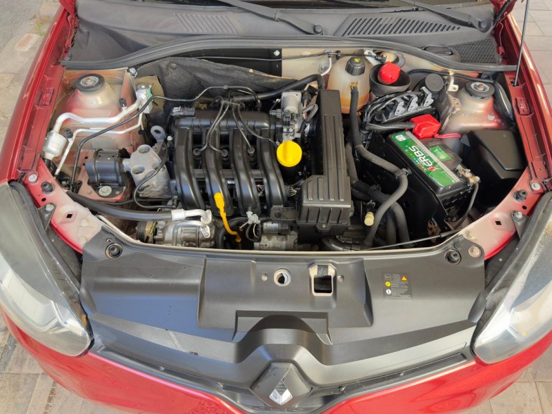 CLIO 1.0 EXPRESSION 16V FLEX 4P MANUAL - 2014 - FARROUPILHA