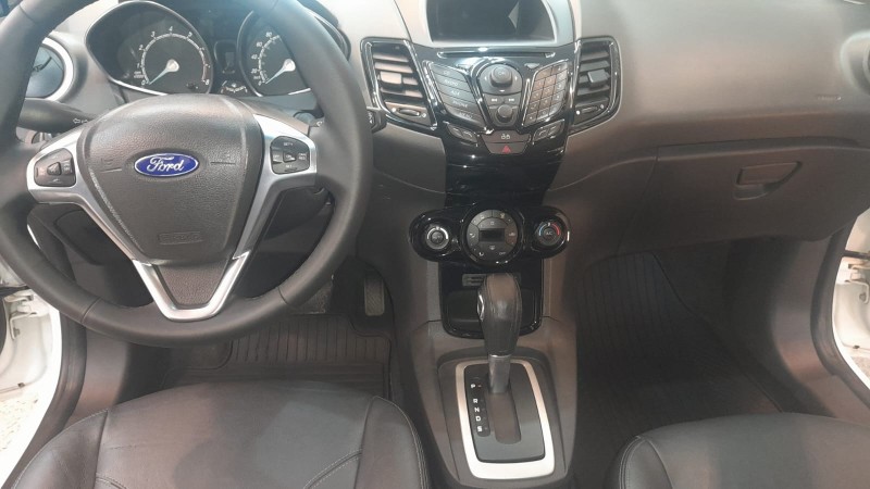 FIESTA 1.6 TITANIUM HATCH 16V FLEX 4P AUTOMÁTICO - 2015 - CAXIAS DO SUL