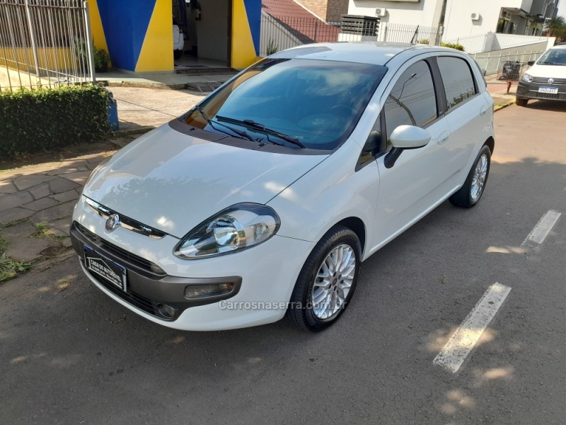 PUNTO 1.6 ESSENCE 16V FLEX 4P MANUAL