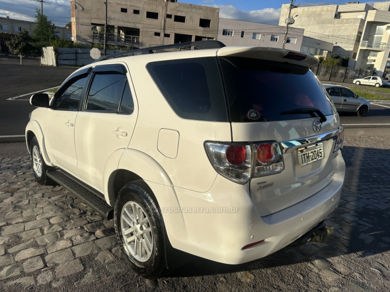 HILUX SW4 3.0 SR 4X4 16V TURBO INTERCOOLER DIESEL 4P AUTOMÁTICO - 2012 - SãO MARCOS