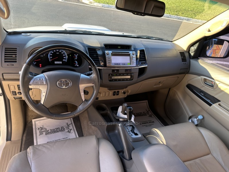 HILUX SW4 3.0 SR 4X4 16V TURBO INTERCOOLER DIESEL 4P AUTOMÁTICO - 2012 - SãO MARCOS