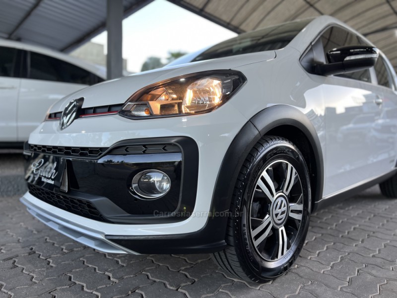 UP 1.0 TSI XTREME UP 12V FLEX 4P MANUAL - 2020 - BOM PRINCíPIO