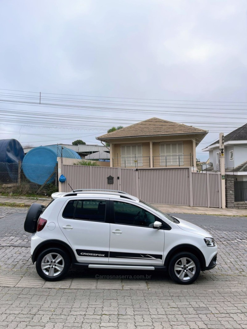 CROSSFOX 1.6 MI FLEX 8V 4P MANUAL - 2011 - BENTO GONçALVES