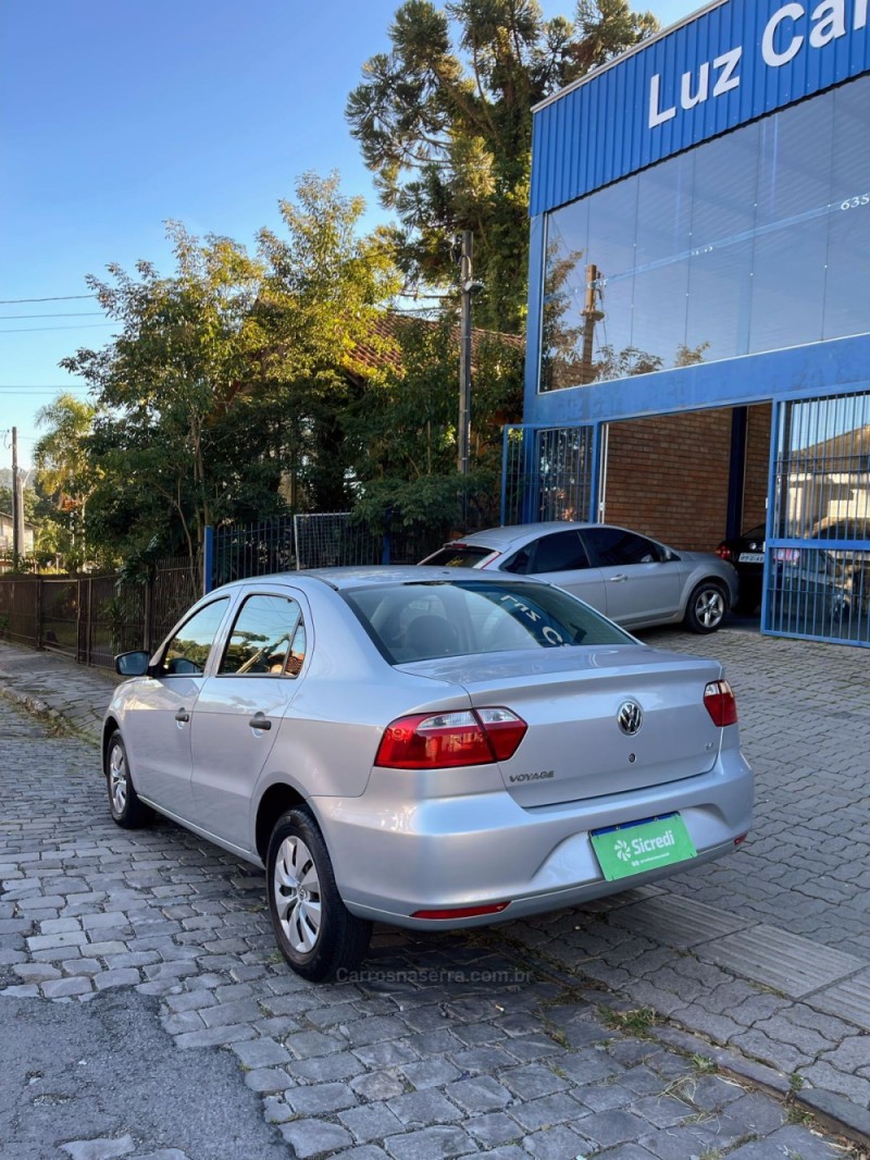 VOYAGE 1.6 MI CITY 8V FLEX 4P MANUAL - 2013 - BENTO GONçALVES