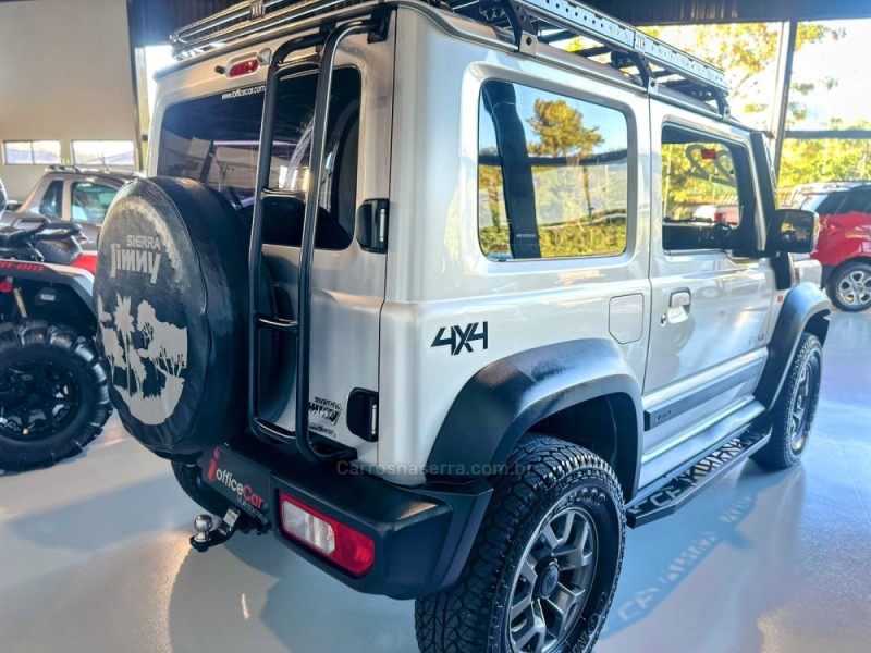 JIMNY 1.5 SIERRA 4STYLE ALLGRIP 16V GASOLINA 2P AUTOMÁTICO - 2022 - TRêS COROAS