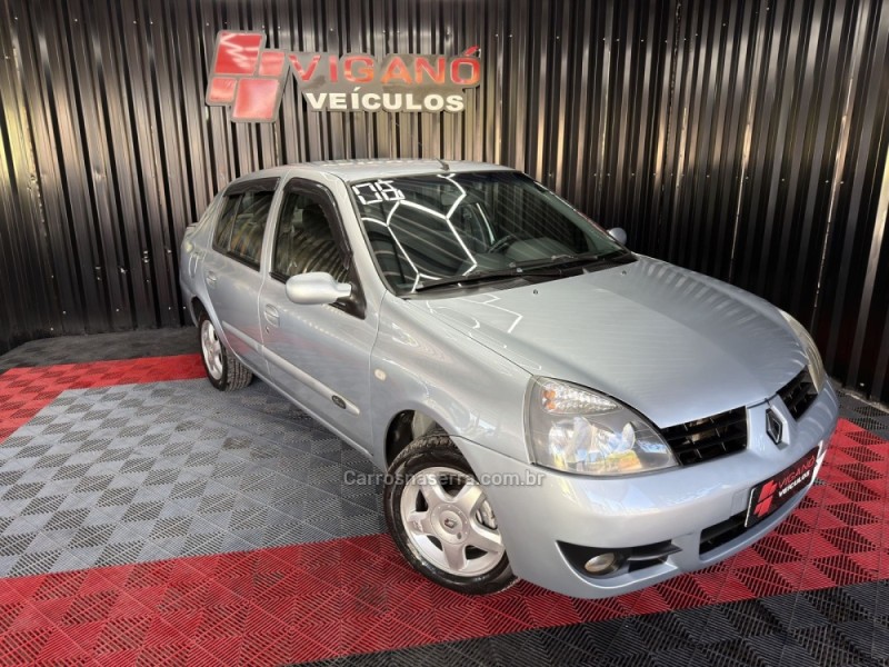 CLIO 1.6 PRIVILÉGE SEDAN 16V FLEX 4P MANUAL - 2006 - CAXIAS DO SUL