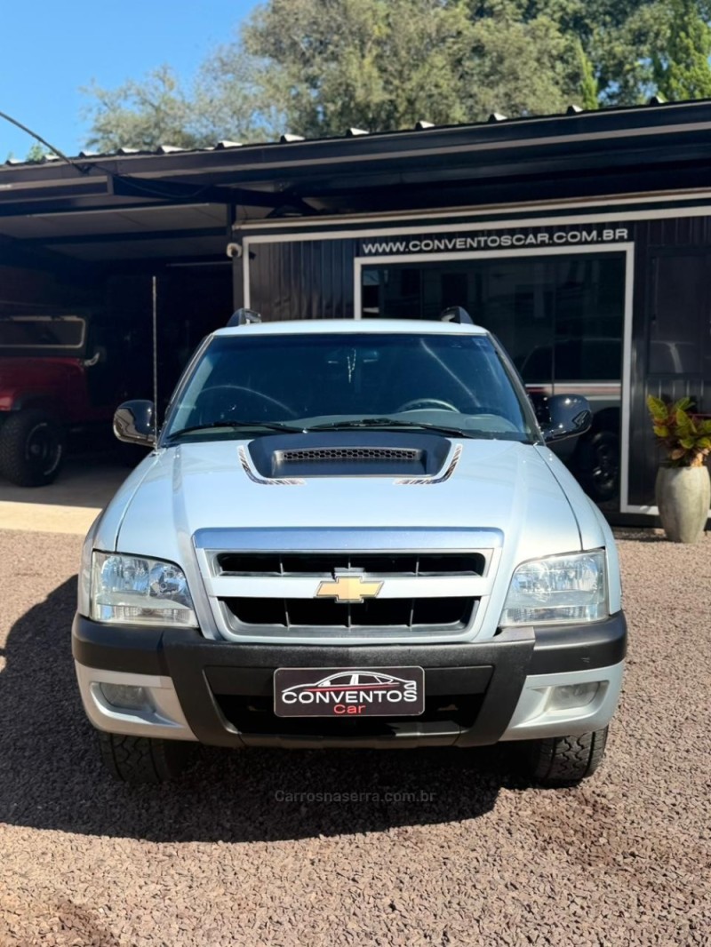 S10 2.4 MPFI RODEIO 4X2 CD 8V FLEX 4P MANUAL - 2011 - LAJEADO