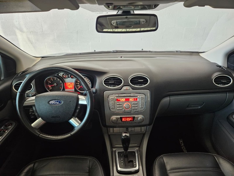 FOCUS 2.0 TITANIUM HATCH 16V FLEX 4P AUTOMÁTICO - 2013 - FARROUPILHA