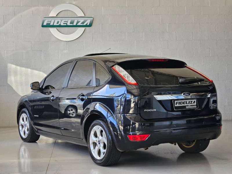 FOCUS 2.0 TITANIUM HATCH 16V FLEX 4P AUTOMÁTICO - 2013 - FARROUPILHA