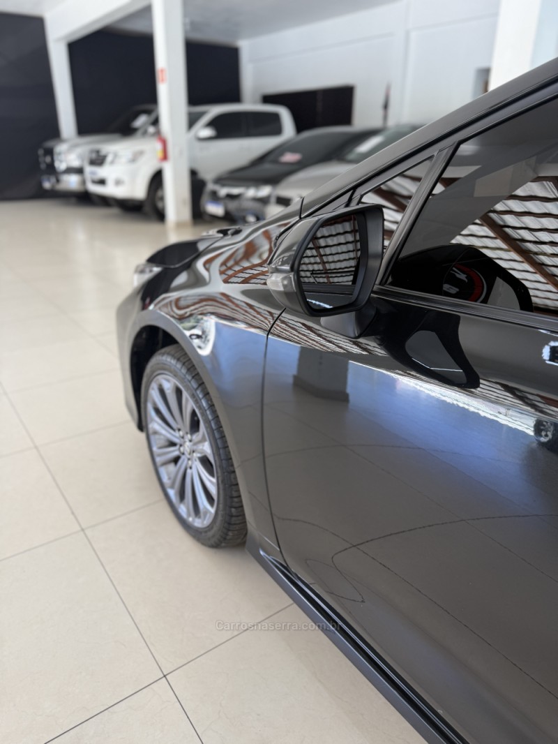 COROLLA 2.0 XEI 16V FLEX 4P AUTOMÁTICO - 2022 - FARROUPILHA