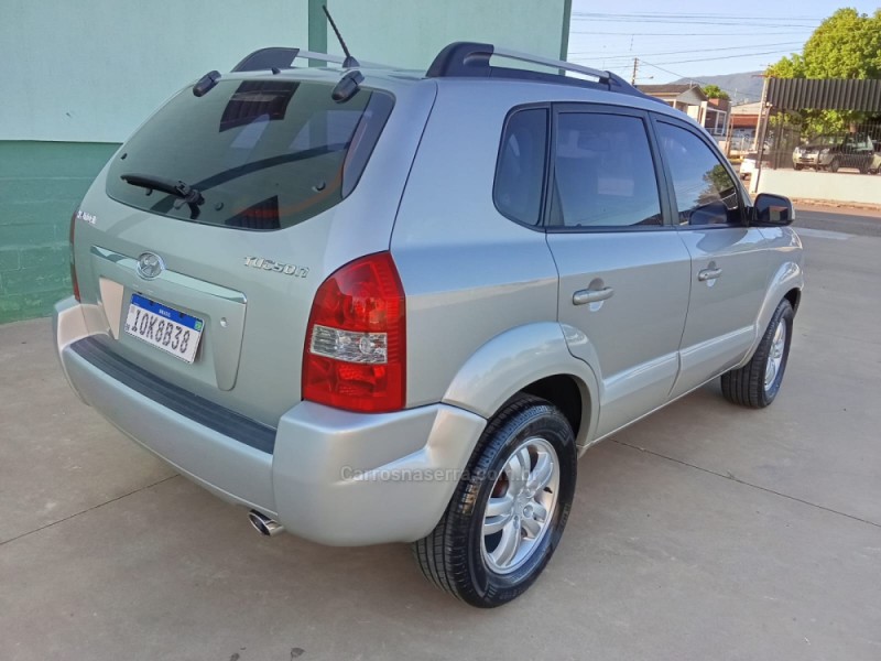 TUCSON 2.0 MPFI GLS 16V 143CV 2WD GASOLINA 4P AUTOMÁTICO - 2008 - ARROIO DO MEIO