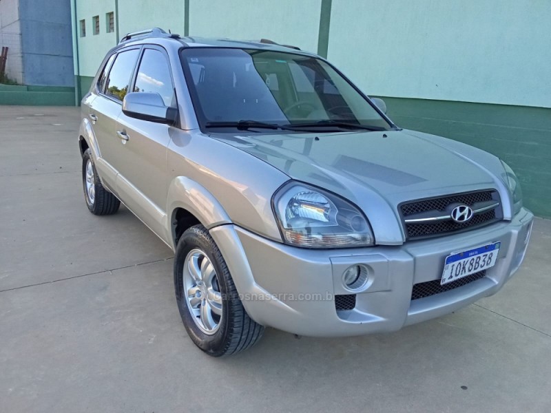 tucson 2.0 mpfi gls 16v 143cv 2wd gasolina 4p automatico 2008 arroio do meio