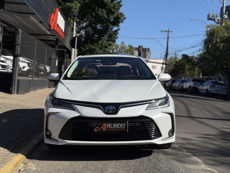 COROLLA 1.8 ALTIS PREMIUM 16V HÍBRIDO 4P AUTOMÁTICO - 2023 - PAROBé