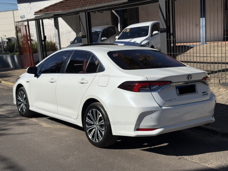 COROLLA 1.8 ALTIS PREMIUM 16V HÍBRIDO 4P AUTOMÁTICO - 2023 - PAROBé