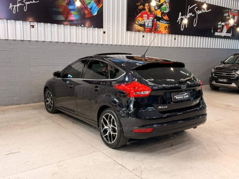 FOCUS 2.0 TITANIUM PLUS HATCH 16V FLEX 4P AUTO - 2016 - CAXIAS DO SUL