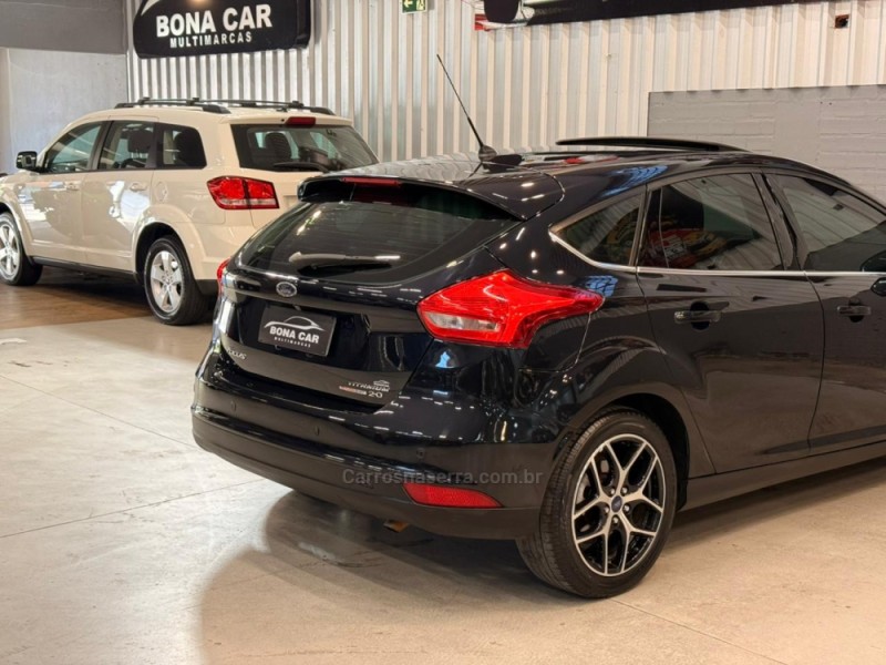 FOCUS 2.0 TITANIUM PLUS HATCH 16V FLEX 4P AUTO - 2016 - CAXIAS DO SUL