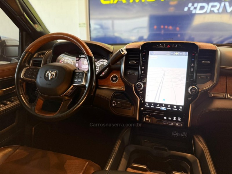 3500 LARAMIE 6.7 LONGHORN CD 4X4 TURBO DIESEL 4P AUTOMÁTICA - 2022 - SãO LEOPOLDO