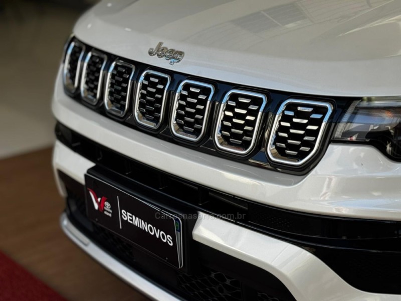 COMPASS 1.3 LIMITED T270 16V TURBO FLEX 4P AUTOMÁTICO - 2025 - CAXIAS DO SUL