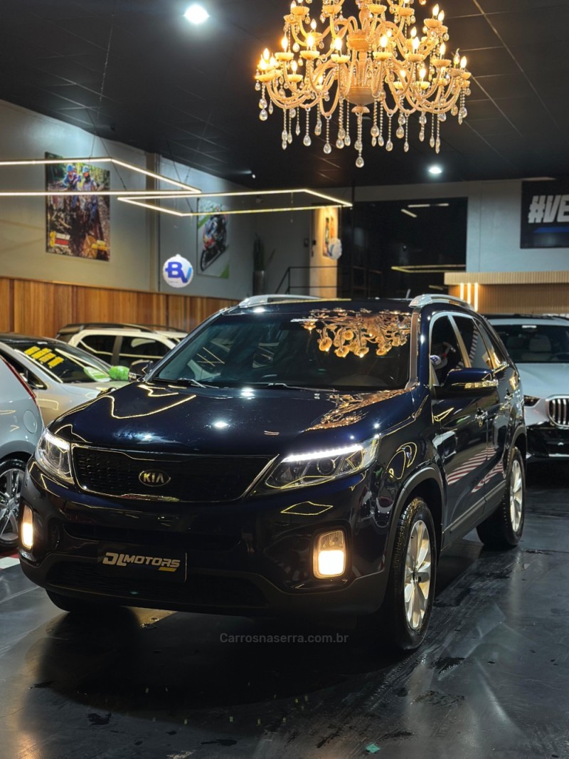 SORENTO 2.4 EX 4X2 16V GASOLINA 4P AUTOMÁTICO - 2014 - LAJEADO