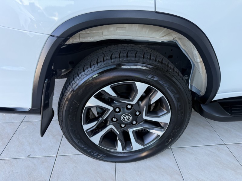 HILUX SW4 2.8 4X4 DIAMOND 16V TURBO DIESEL 4P 7 LUGARES AUTOMATICO - 2024 - BENTO GONçALVES