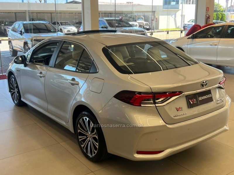 COROLLA 1.8 ALTIS PREMIUM 16V HÍBRIDO 4P AUTOMÁTICO - 2023 - CAXIAS DO SUL