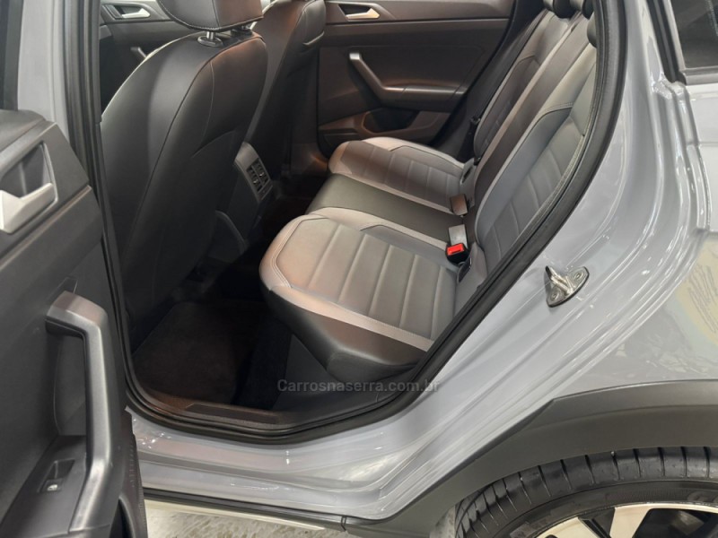 NIVUS 1.0 TSI HIGHLINE FLEX 4P AUTOMÁTICO - 2024 - CAXIAS DO SUL