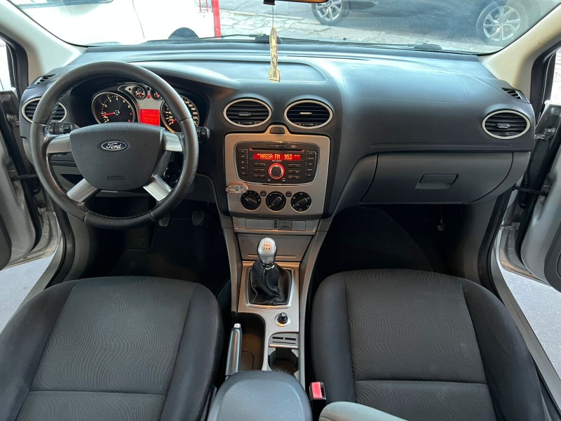 FOCUS 1.6 8V FLEX 4P MANUAL - 2012 - CAXIAS DO SUL