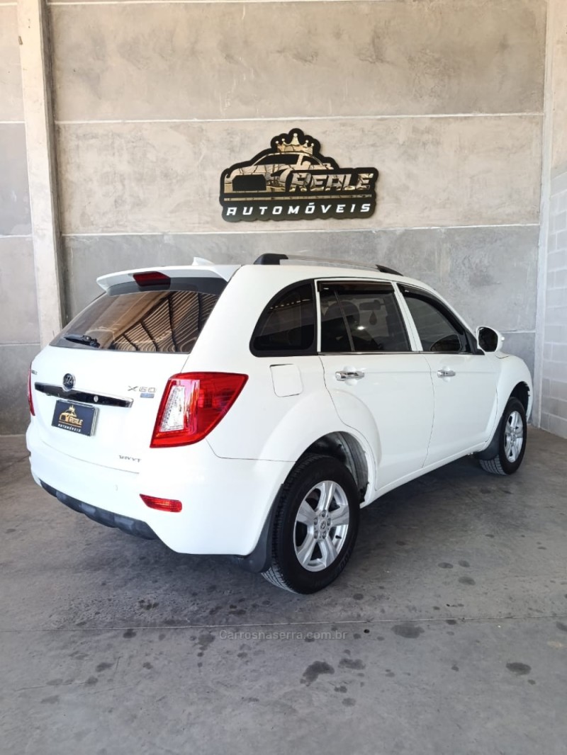 X60 1.8 16V GASOLINA 4P MANUAL - 2015 - VALE REAL